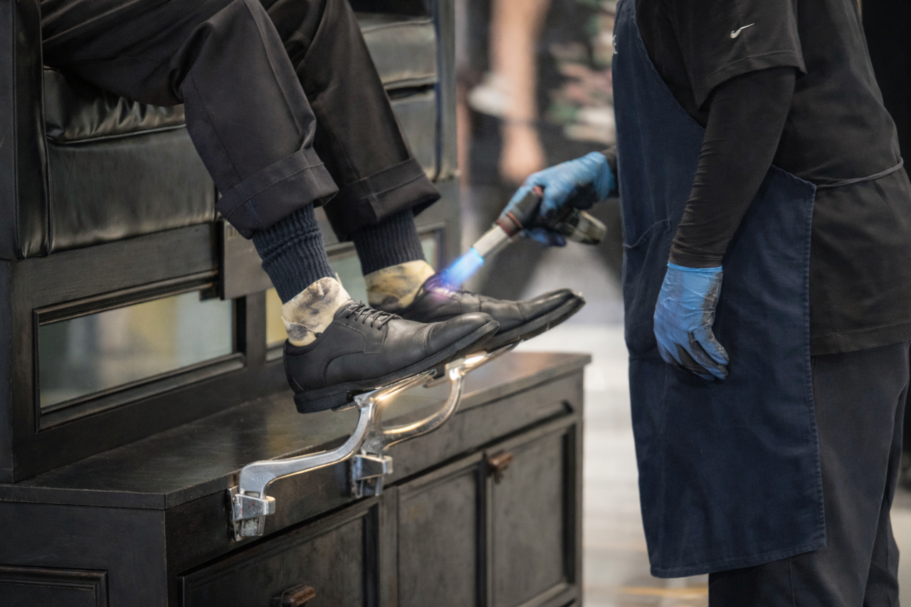 Polished Aluminum Shoe Shine Foot Rest Set – Professional Stand Hardware